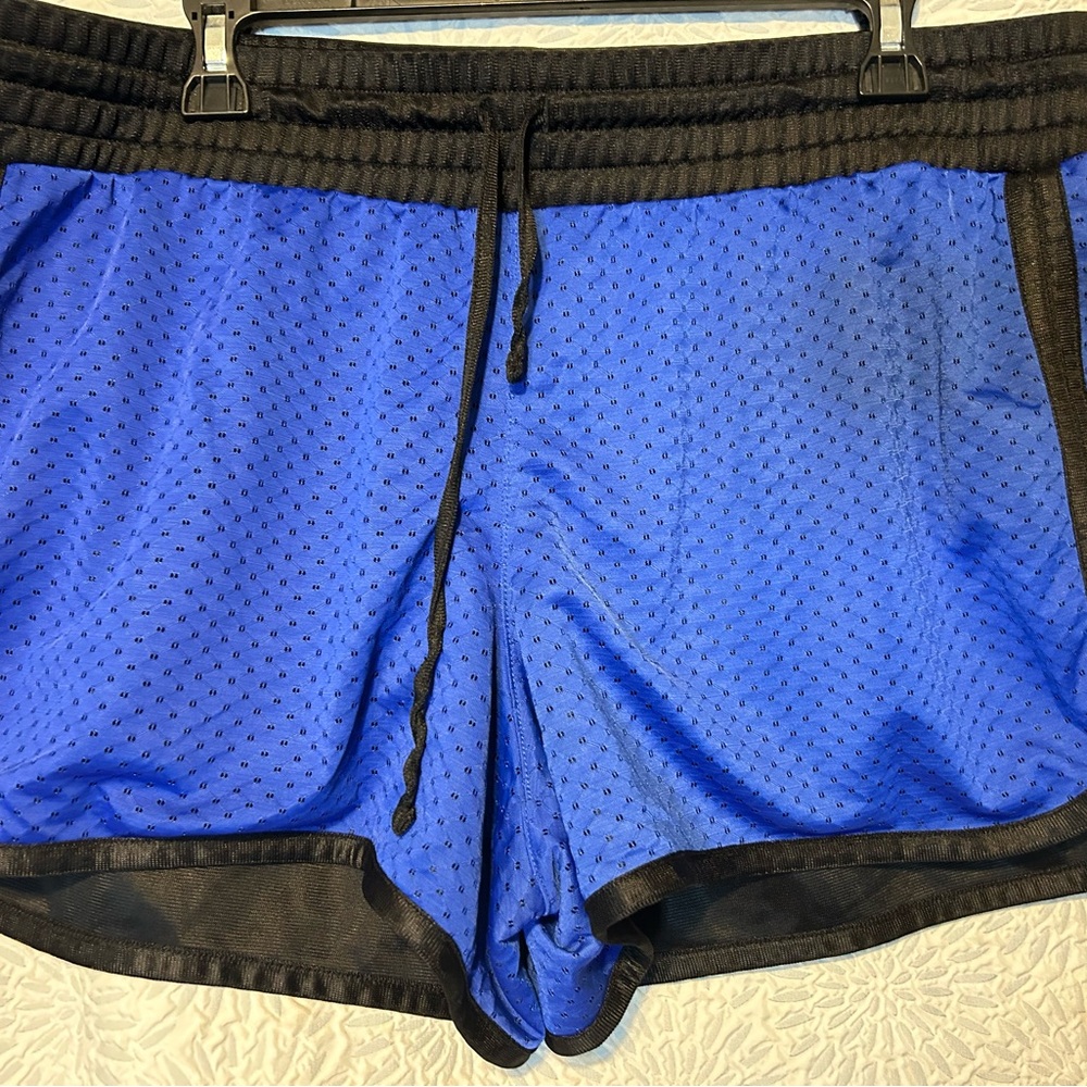 Women’s Comfy Shorts